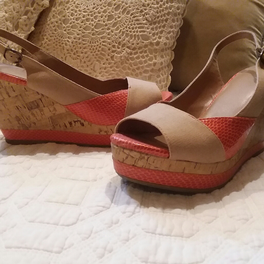 Shoes - Picture 2 of 2